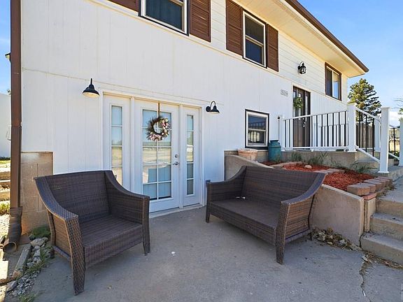 2nd image of 5158 Isabella Dr
