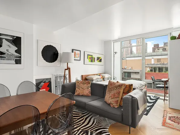 350 West 53rd Street image 1 of 7
