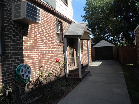 2nd image of 11929 225th St