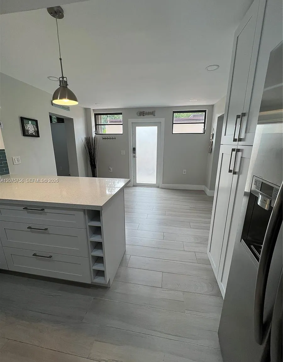 Miami Lakes Cypress Villa — Photo 4