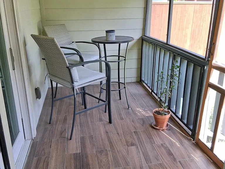 7335 Santiago St — Photo 9