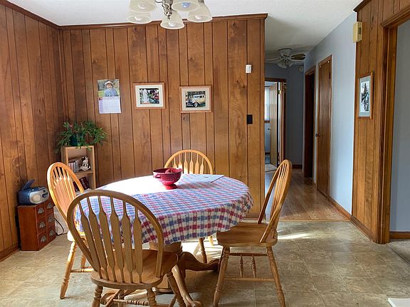 4th image of 582 Orman Dr