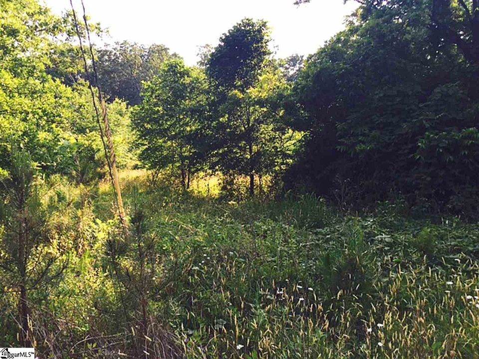 2nd image of 1240 Fork Shoals Rd