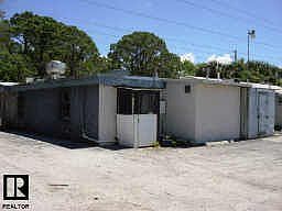 2nd image of 13911 Old Dixie Hwy
