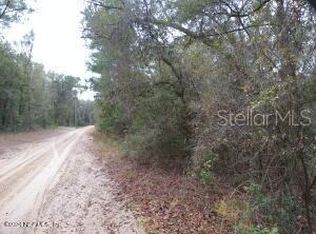 111 Ranchette Ln #14, Florahome, FL 32140