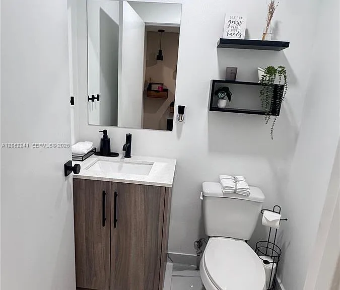268 NW 13th Ct — Photo 12