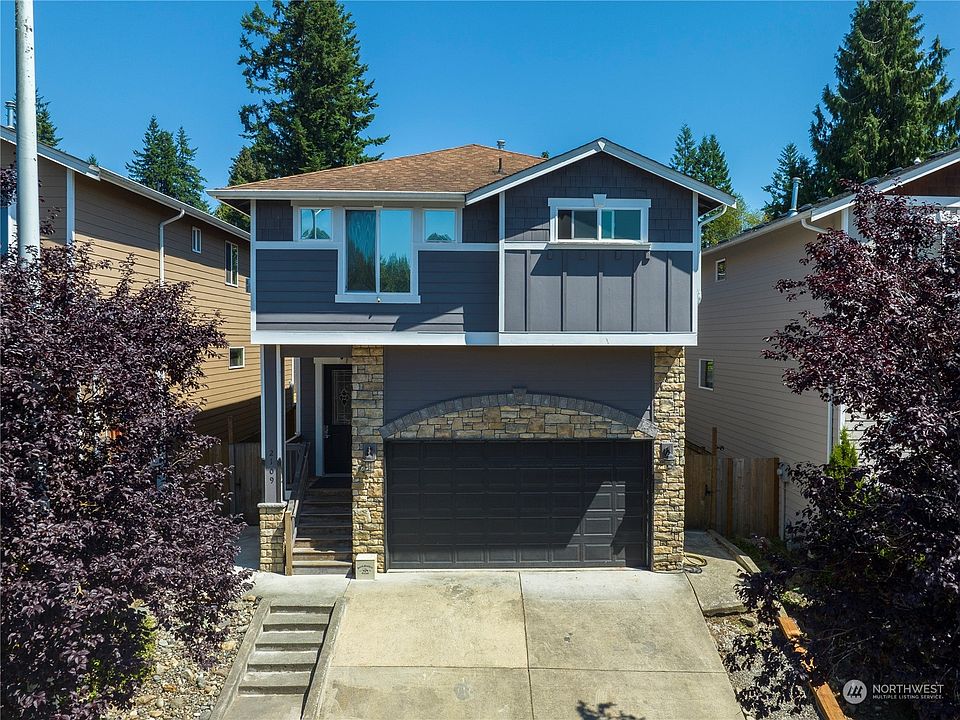 1st image of 2109 107th Avenue SE