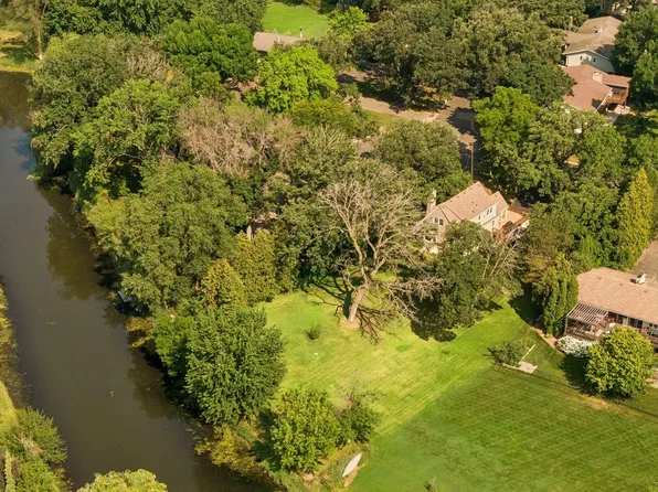 3205 Hillsboro Ave S, Saint Louis Park, MN 55426