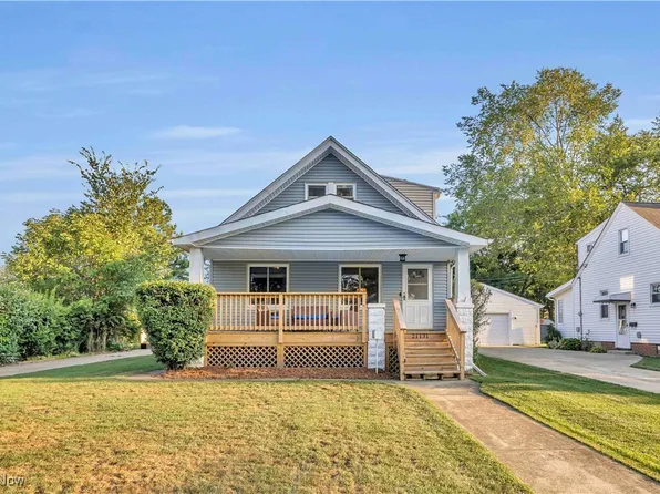 21131 Northwood Ave, Fairview Park, OH 44126