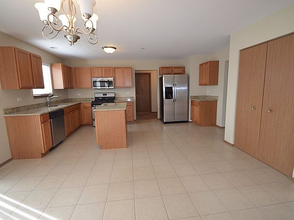 5th image of 6513 Old Plank Blvd