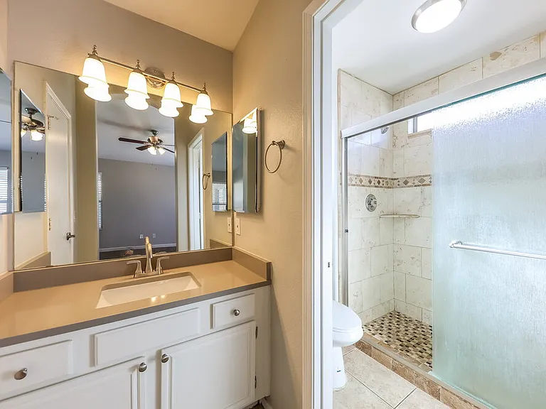 7427 W Tina Ln — Photo 12