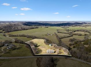 4518 Dry Fork Rd, Hampshire, TN 38461