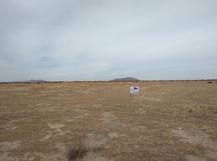 Avenue O E, Lancaster, CA 93535