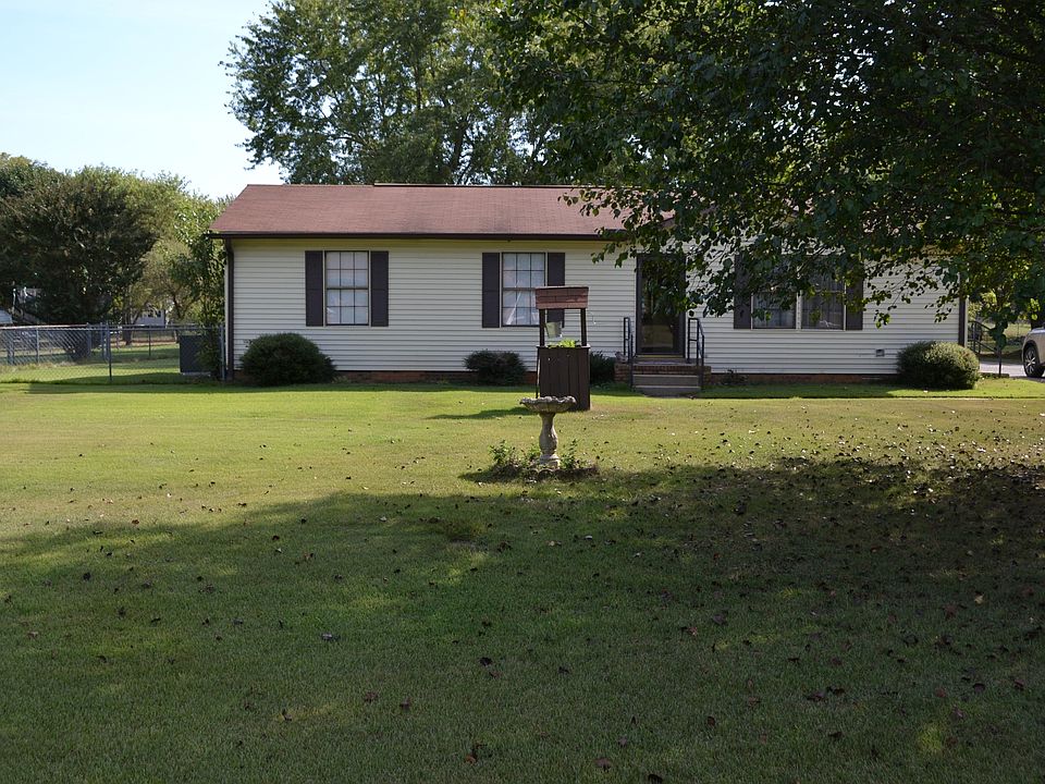 1st image of 3935 White Haven Dr