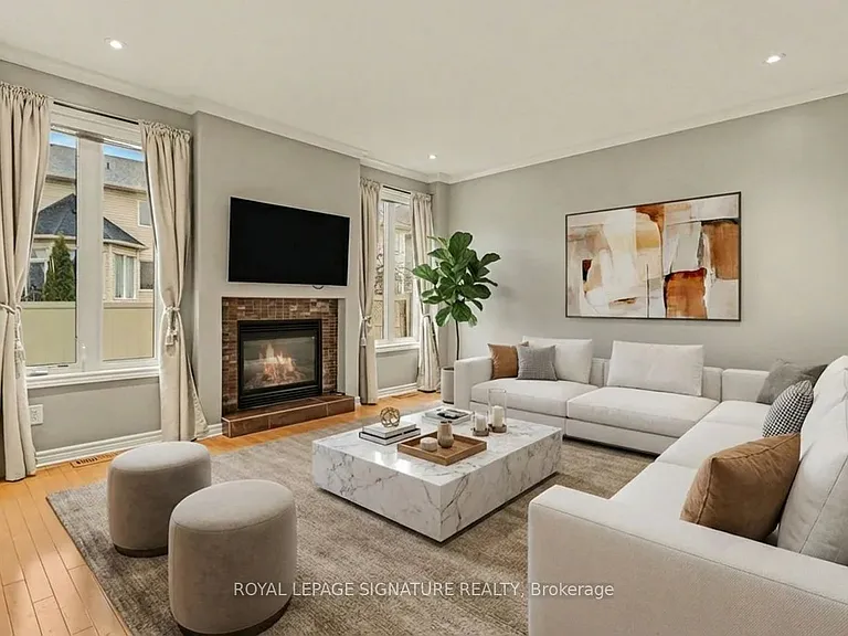 129 Tapestry Dr — Photo 1