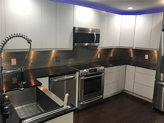 4th image of 10815 N Cypress Glen Drive #10815