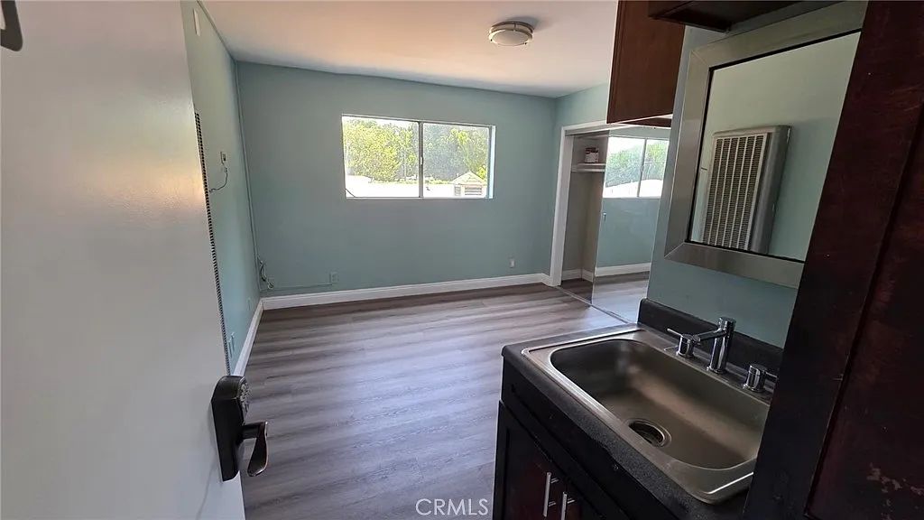 Studio, 260 sqft, $1,600 — Photo 2