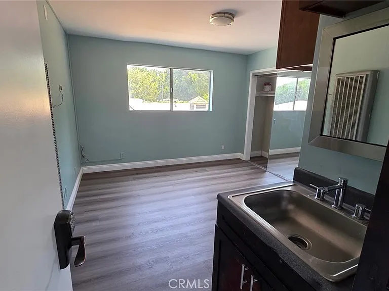 11412 Venice Blvd #3B — Photo 2