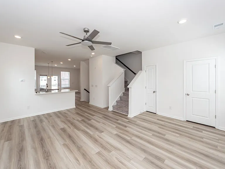 359 Herty Park Dr — Photo 23
