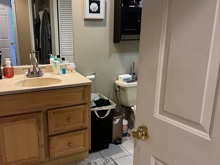 329 Cozzens Ct — Photo 9