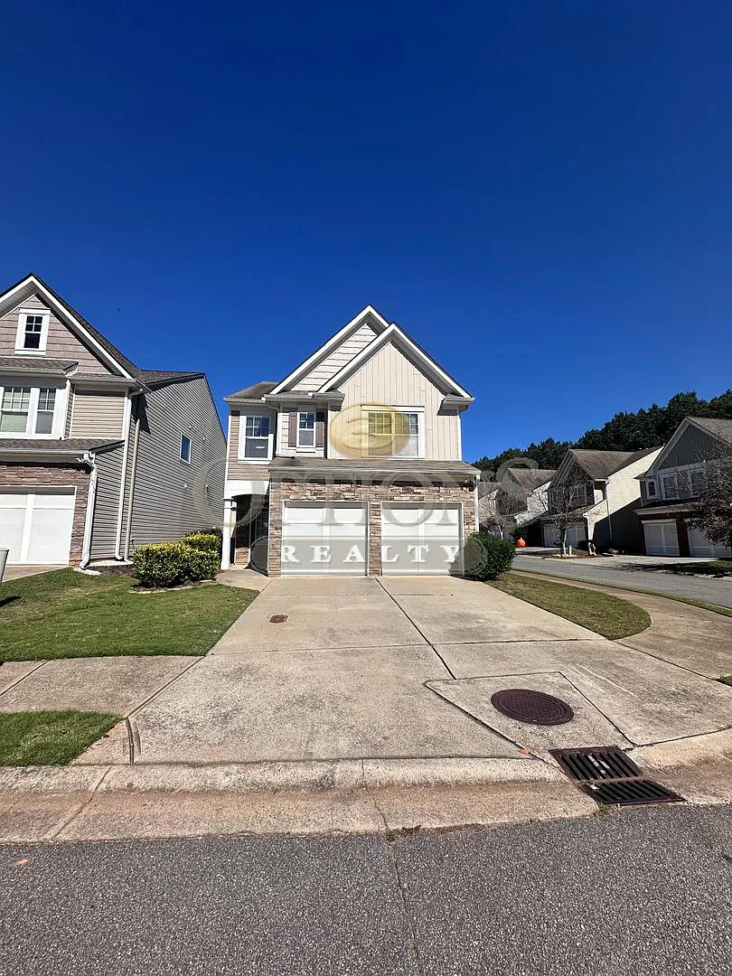Canton 4BR/2.5BA Near 575 — Photo 2