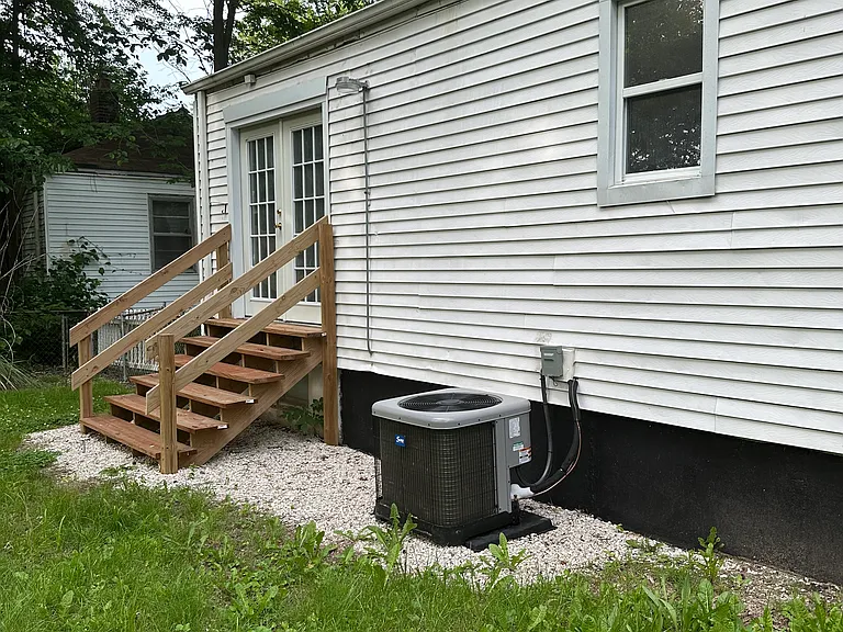 10185 Winkler Dr — Photo 21