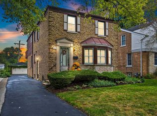 9623 S Central Park Ave, Evergreen Park, IL 60805