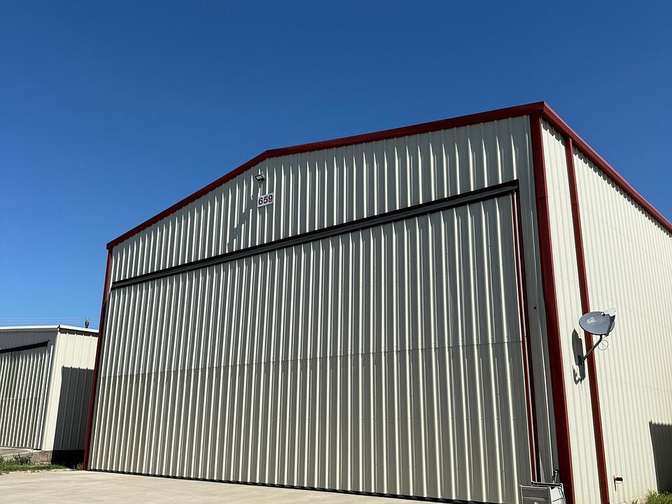 1st image of 659 Aviator Dr