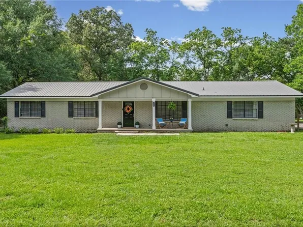 4860 Dogwood Trl, Eight Mile, AL 36613
