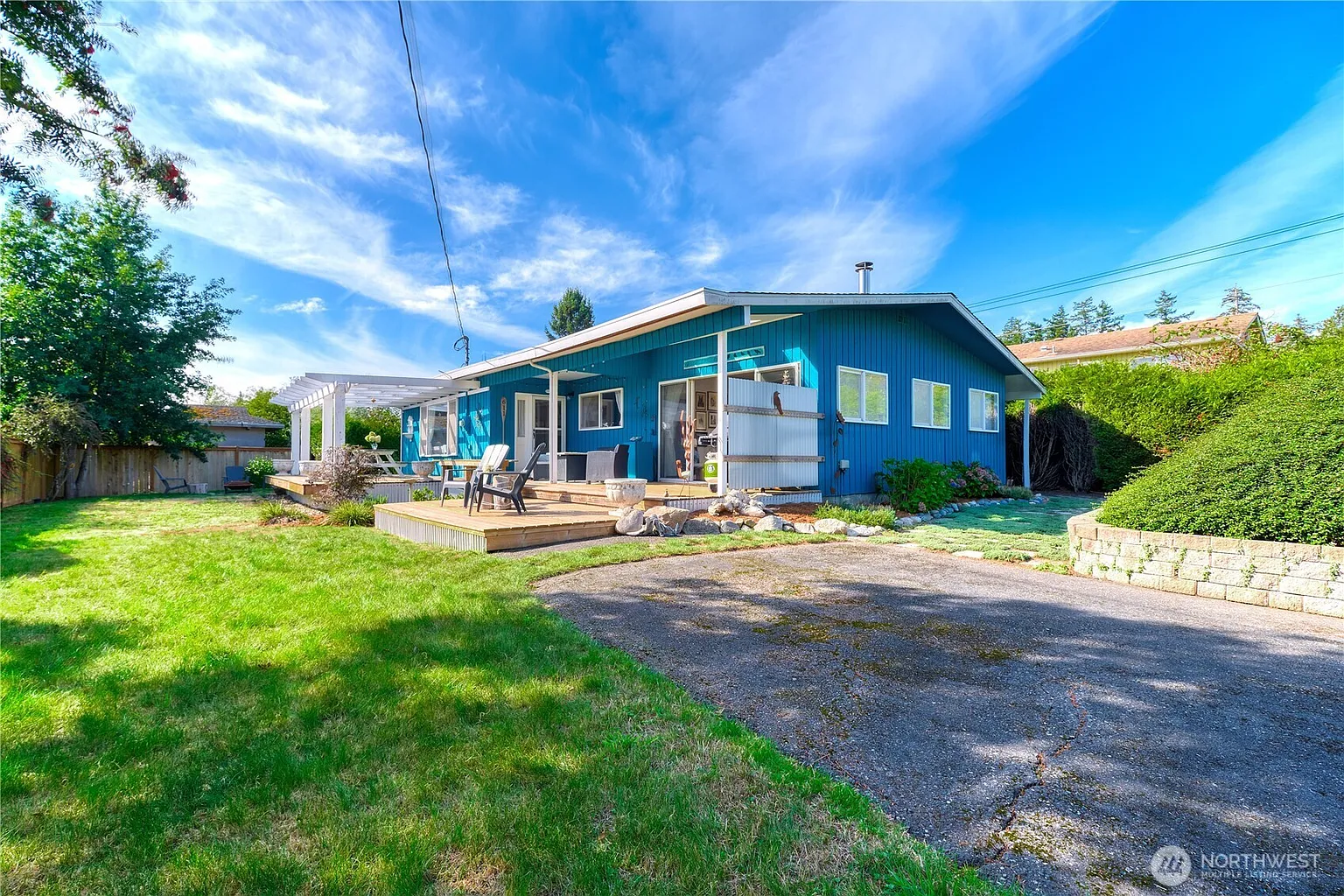 611 Crystal Beach Road photo 1