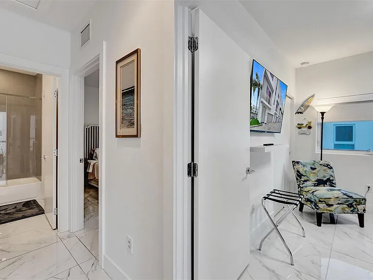 1371 N Ocean Blvd — Photo 48