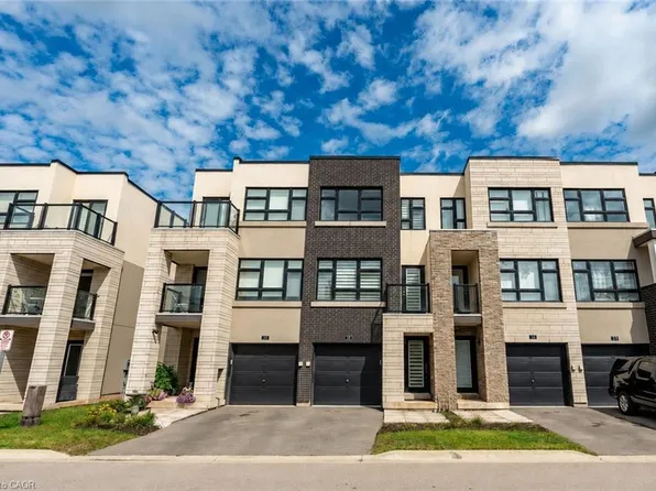 1121 Cooke Blvd #73, Burlington, ON L7T 0C3