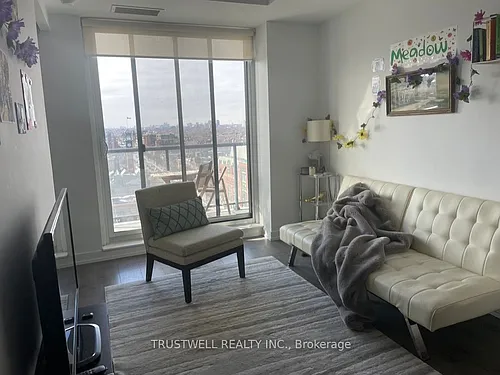 297 College St #1216 Photo 1