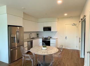 15418 W Bermuda St #310, Mission Hills, CA 91345