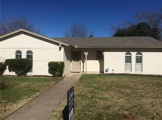 6601 Harrison Way, Watauga, TX 76148