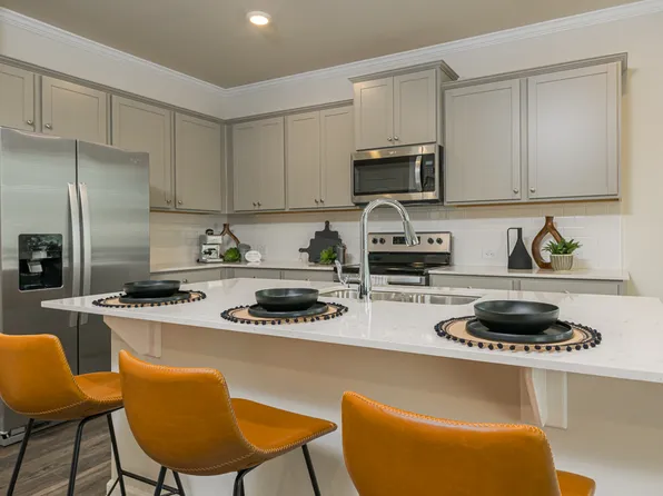 3093 Yellowhammer Dr, Marietta, GA 30064