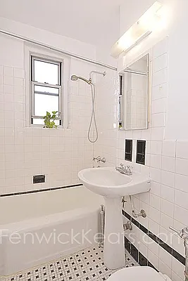 Sold by Fenwick Keats Real Estate | media 20