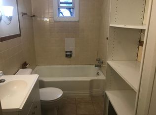 12 W Jewel St, Roseto, PA