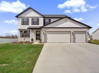 408 Duffy Dr, Marine, IL