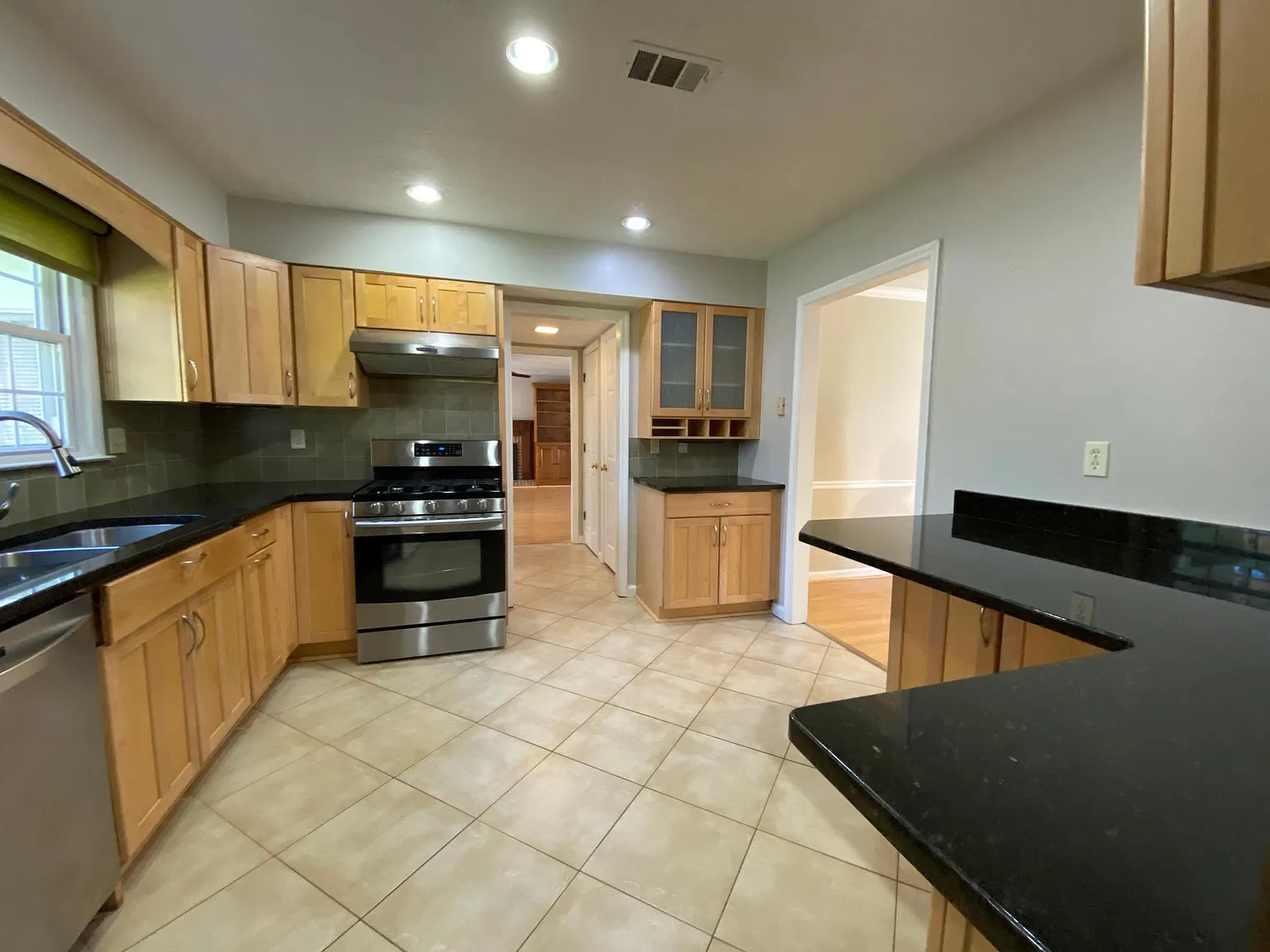 2160 Heritage Trace Ln — Photo 4