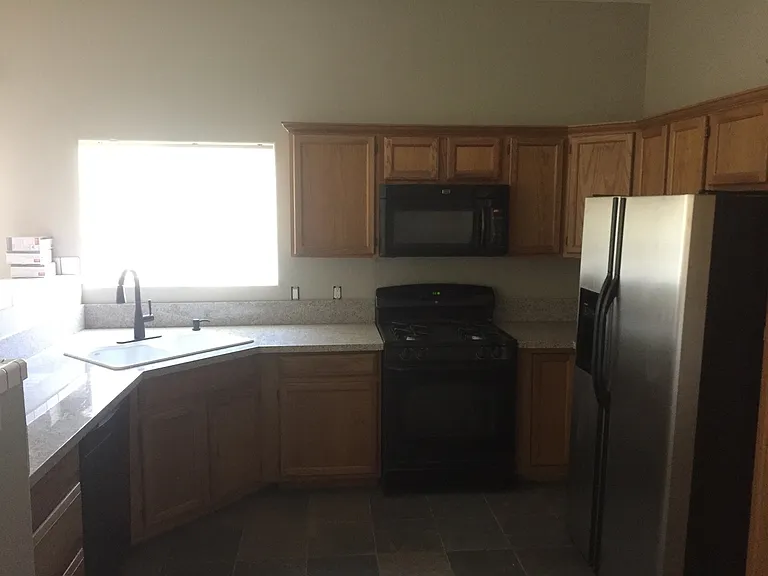 2980 Camino Del Rio — Photo 3