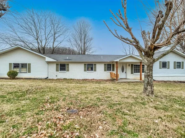 141 C Dodson Ln, Russellville, KY 42276