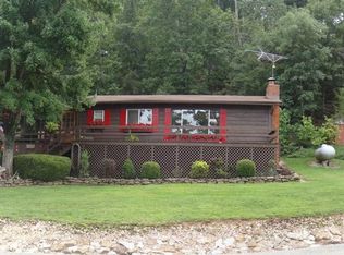 18533 Coppermine Rd, Rogers, AR 72756