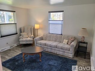 1010 S Lawe St, Appleton, WI 54915
