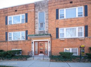 2555 W North Shore Ave #2W, Chicago, IL 60645