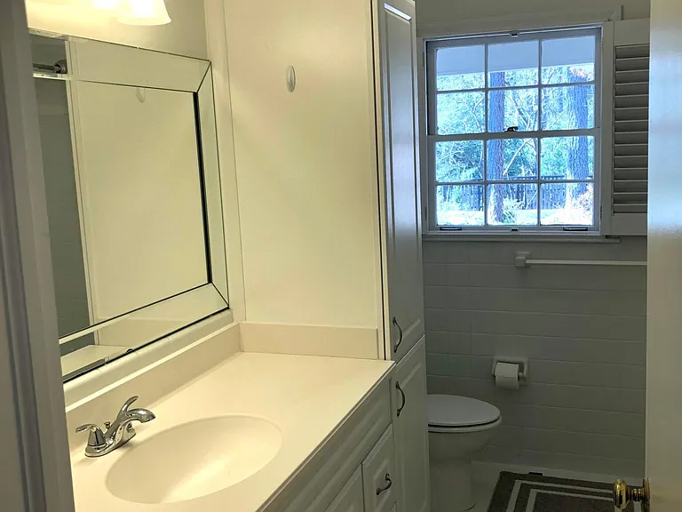 6915 Heathfield Dr — Photo 5