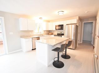 12 Kathleen Dr, Warren, RI 02885