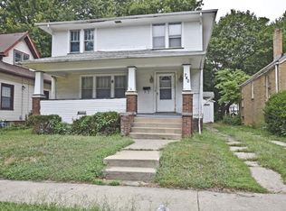 740 W Waggoner St, Decatur, IL 62526