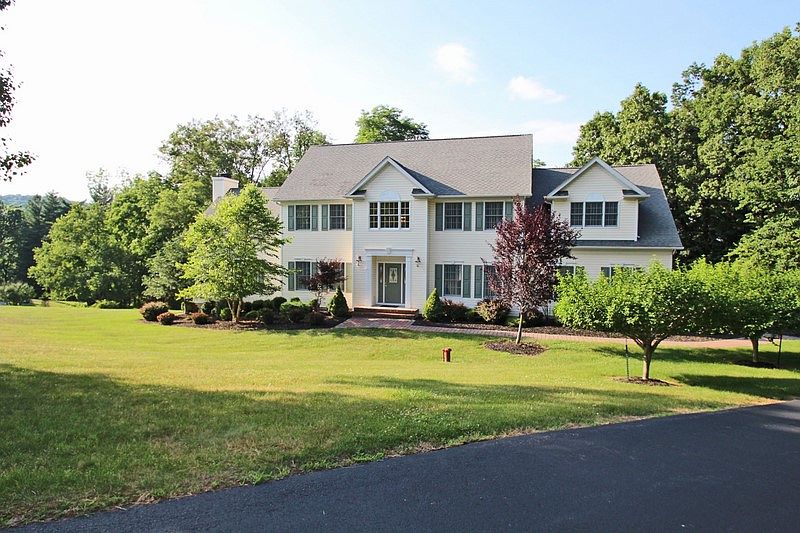 22 William Barnes Rd, Flemington, NJ 08822 | Zillow