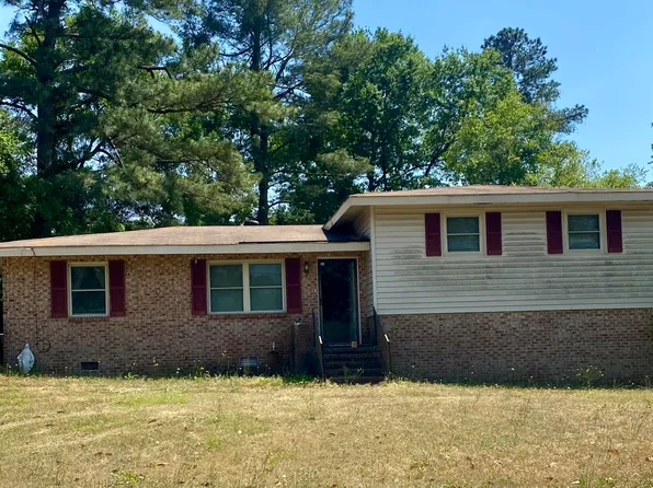 1005 McKenzie St, North Augusta, SC 29841